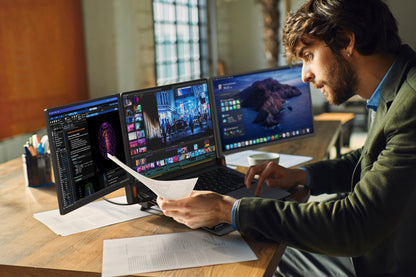 ACEELE: World First 4K Smart Portable Quad Monitor