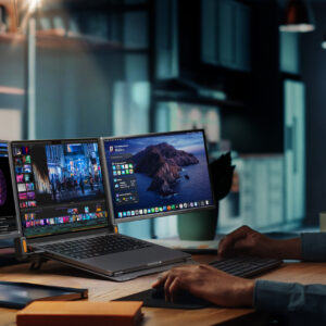 ACEELE: World First 4K Smart Portable Quad Monitor